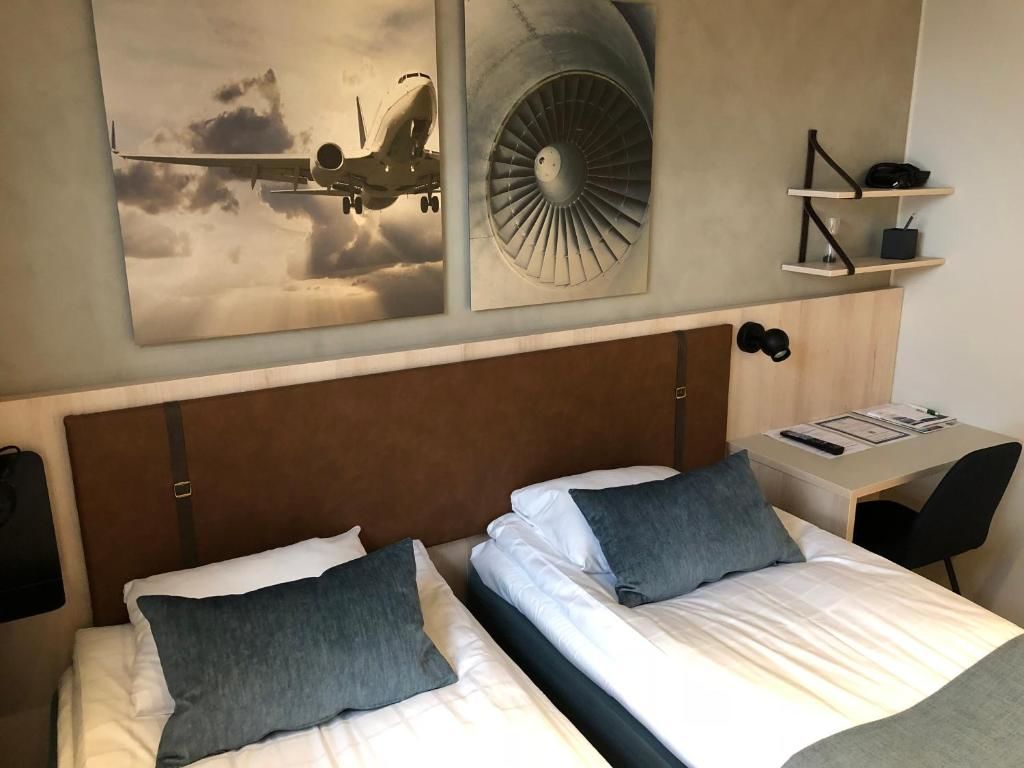 Отель Pilot Airport Hotel Вантаа